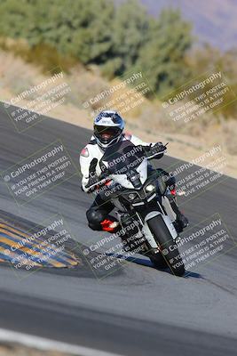 media/Dec-18-2022-SoCal Trackdays (Sun) [[8099a50955]]/Turn 10 (140pm)/